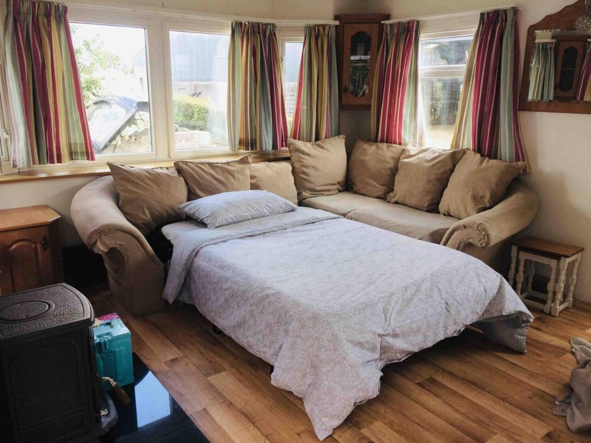 Midden Manor Country Stay On A Working Dairy Farm Ballymena Luaran gambar