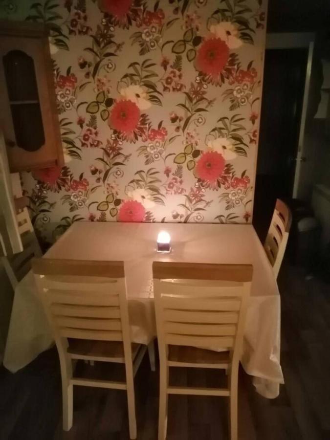 Midden Manor Country Stay On A Working Dairy Farm Ballymena Luaran gambar